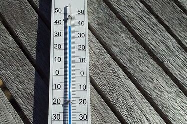 Upalny początek tygodnia. Może zagrzmieć