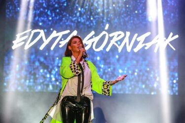 Dni Miasta. Edyta Górniak zaśpiewała w deszczu, ale publika dopisała [ZDJĘCIA]