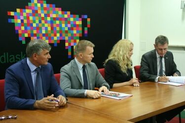 Ważna linia kolejowa zostanie zmodernizowana. Są też kolejne plany