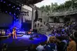 Deszcz nie spadł, amfiteatr Opery wypełnił się ludźmi. To czas Halfway Festival [ZDJĘCIA]