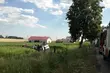 Uderzył w drzewo i dachował. Pasażer zginął na miejscu