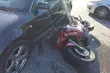 Zderzenie motocykla i osobówki. Interweniowało Lotnicze Pogotowie Ratunkowe