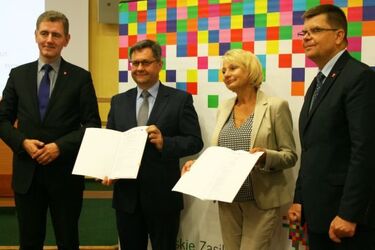 Terminal intermodalny w Podlaskiem. Na drogach ma być mniej ciężarówek