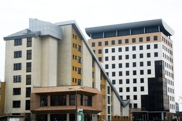 Coraz więcej osób ma dość kolejek w ZUS-ie