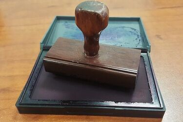 Koniec z pieczątkami w urzędach? Przedsiębiorcy mogą być zaskoczeni