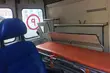 Złodzieje zdewastowali ambulans. Ukradli sprzęt medyczny