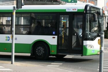 Sporo zmian w trasach i rozkładach autobusów. Nie będzie też jednego przystanku