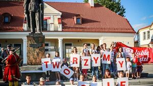 Wolontariusze to lokalni herosi. Odbyła się Studniówka Szlachetnej Paczki [ZDJĘCIA]