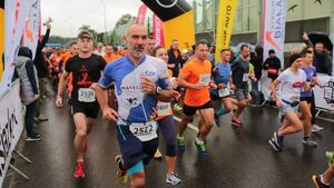 Top Auto Białystok Biega. Bawili się wszyscy, zwyciężał Ukrainiec [ZDJĘCIA]