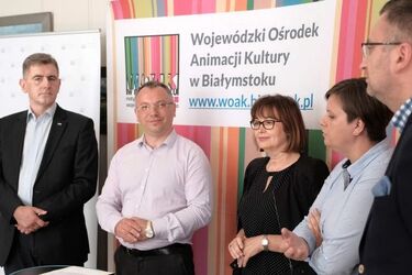Twórcy najlepszych projektów zjechali do Białegostoku. Będą poznawać Podlasie