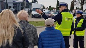 1 listopada. Policjanci mieli sporo roboty [ZDJĘCIA]