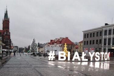 Pochmurny początek tygodnia. Będzie wietrznie i deszczowo