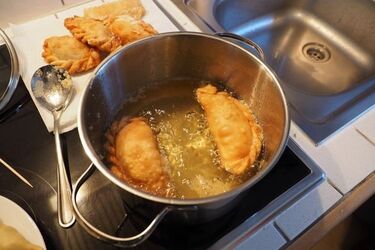 Zostanie Ci jedzenie po świętach? Podziel się z bezdomnymi