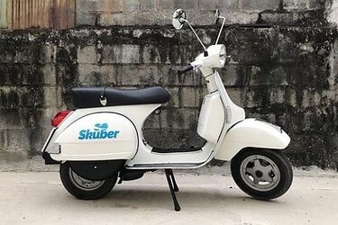 Skuber – skuter z kierowcą zamiast taksówki lub kuriera niebawem w Białymstoku