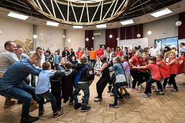 Dzieciaki wylądowały na Marsie i zwiedziły Saturna. Na chwilę zapomniały o chorobie