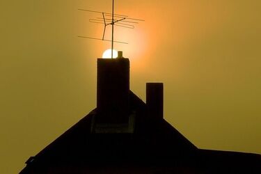 Spalanie śmieci w domowych piecach. To duże zagrożenie