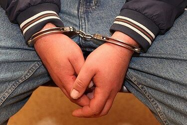 Poszło o e-papierosa. Nieletni odpowiedzą przed sądem rodzinnym