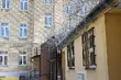 Nietypowa kradzież w areszcie. Przyszedł na widzenie, a próbował zwinąć portfel