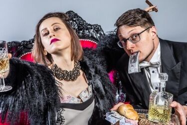 Kałasznikof i Luźny Mankiet, czyli Trójząb Komediowy