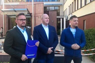 "Programy PiS nie rozwiązują problemów rolnictwa" - przekonuje kandydat Wiosny