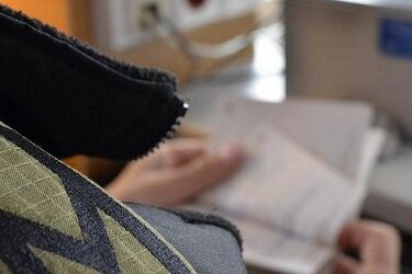 Posługiwał się podrobionym dokumentem. Nie posiadał też uprawnień do kierowania