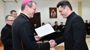 Wikariusze otrzymali nominacje. Sprawdź, kto trafi do twojej parafii [ZDJĘCIA]