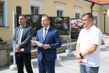 Radni PiS przeciwko honorowemu obywatelstwu dla Pawła Adamowicza