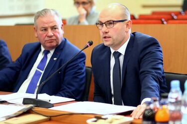 Zarząd województwa zostaje. Tym razem nie zabrakło głosów