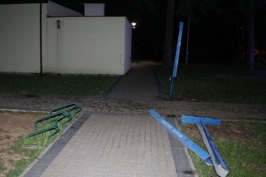 Zniszczyli kurtynę wodną. Grozi im do 5 lat pozbawienia wolności