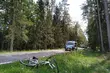 Wypadek na trasie do Augustowa. Zahaczył lusterkiem rowerzystę 