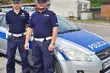 Zatrzasnęły się zamki. Dziecko zostało samo w aucie