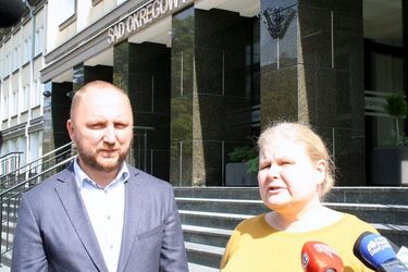 Radni KO wspierają hejtowanych sędziów