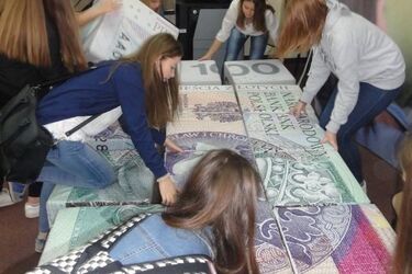 Pokazy, warsztaty, gry i zabawy, a nawet "złotówkowy tort". NBP zaprasza na Dni Otwarte