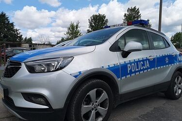 Szczuli psami rówieśników. Czterech nieletnich zatrzymali policjanci
