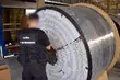 Kontrabandę ukryto w bębnach na kable elektryczne