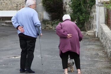 500 plus dla osób niesamodzielnych. Już wpłynęły pierwsze wnioski