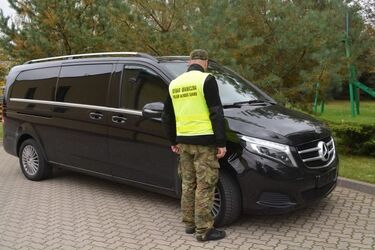 Odzyskano skradzionego mercedesa. Wartość auta to 320 tys. zł