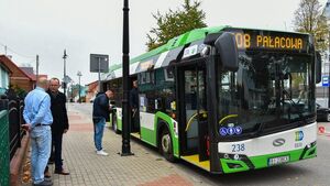 Kolejny miejski autobus z wydłużoną trasą