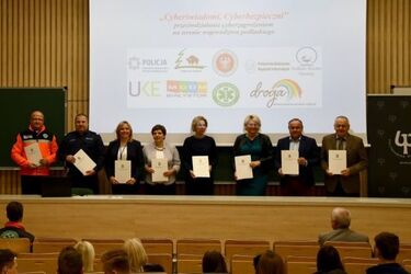 Bezpieczni w sieci. By zwiększyć świadomość użytkowników internetu