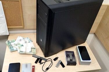 Zatrzymali cyberpirata. Udostępnił nielegalnie ponad 10 tys. utworów