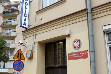 Torebka z "niespodzianką". 20-latka odzyskała zgubę, ale usłyszała zarzuty