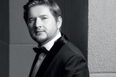 OiFP. Hołd dla poety i transmisja opery