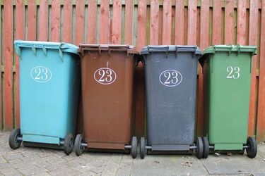 Odbiór śmieci też będzie droższy. Zostajemy przy metodzie "od metra"