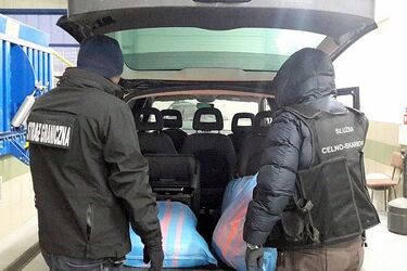 Przechwycili ponad 142 kg nielegalnego tytoniu