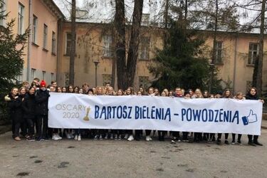 Specjalne banery i nakładka w internecie. Białystok wspiera Bartosza Bielenię [WIDEO]