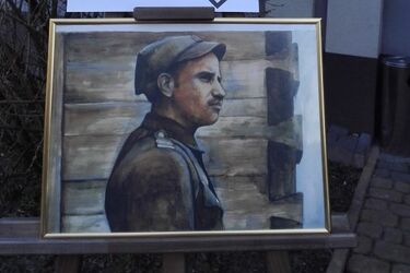 Portret Łupaszki pod biurem PO. Co dalej z kontrowersyjną ulicą?