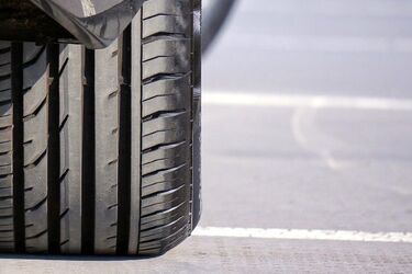 Potrącenie pieszego. Mężczyzna trafił do szpitala