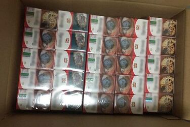 A to niespodzianka. Były ich pod materacem tysiące