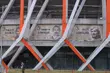 Galeria Sław Jagiellonii Białystok. Na fasadach stadionu znalazły się fotografie 19 osób