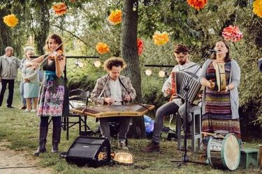 Kawiarnia "Lalki" ruszyła. Będzie potańcówka